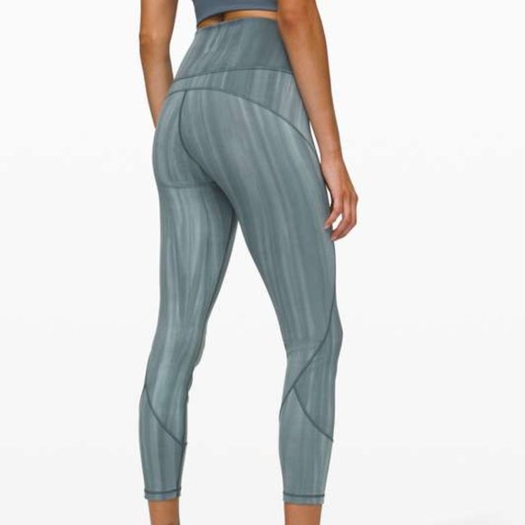 Lululemon Athletica In the Movement Tight 25" *new - Picture 2 of 3